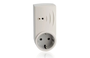 SolarEdge plug-in socket with meter